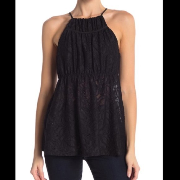 BCBGMaxAzria Tops - ⬇️ NEW! BCBG MAX AZRIA FLORAL LACE TOP!